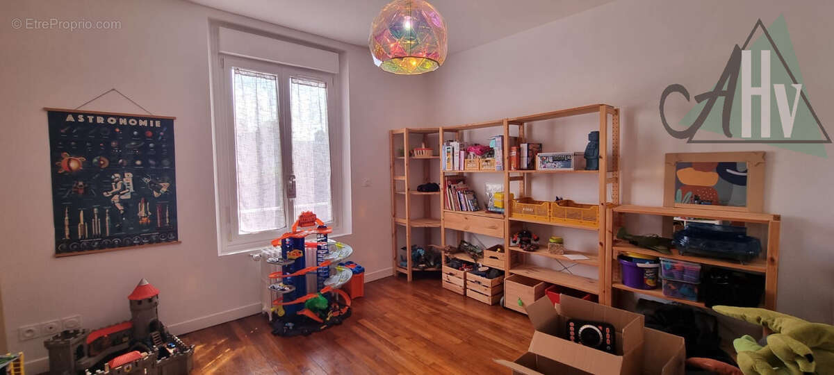 Maison de ville - 216 m2 - Provins - photo 13