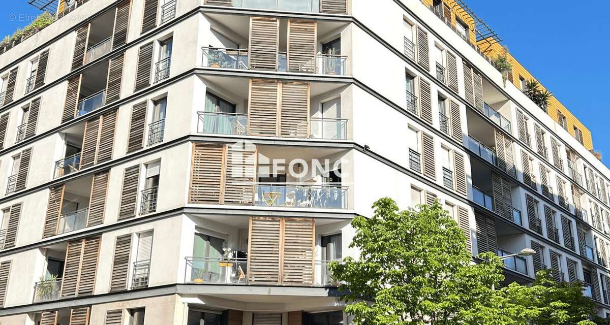 Appartement à MARSEILLE-2E