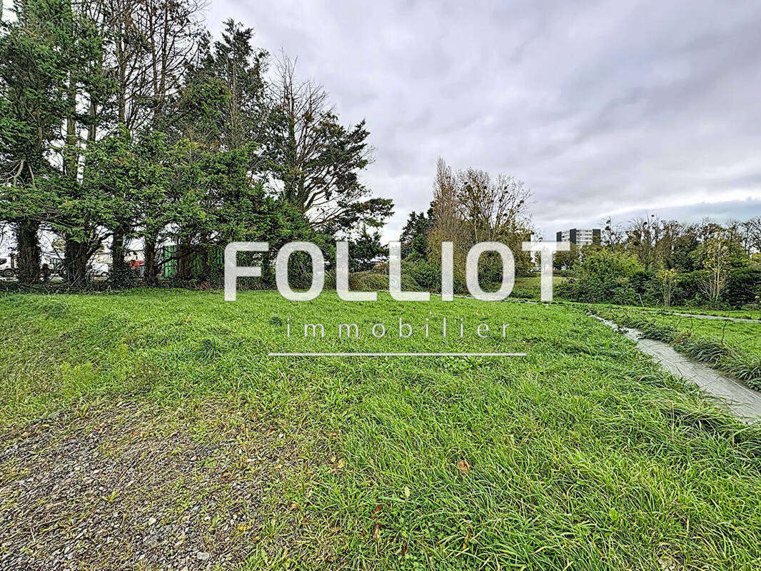 Terrain à GRANVILLE