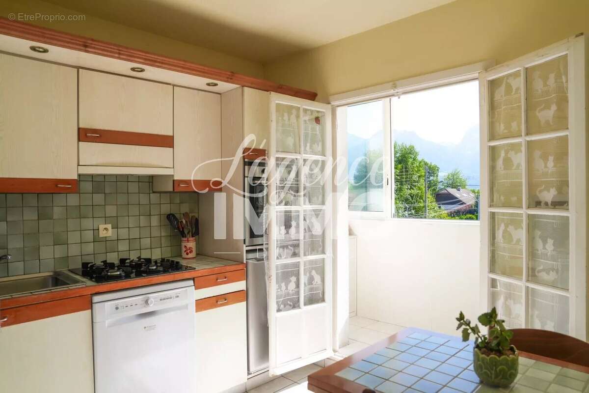 Maison à SAINT-JORIOZ