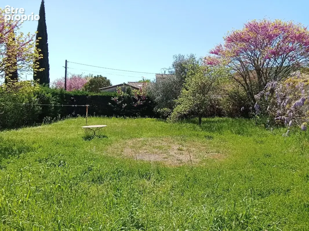 Villa de plain-pied avec grand jardin-Environnement calme et ensoleillé - photo 11