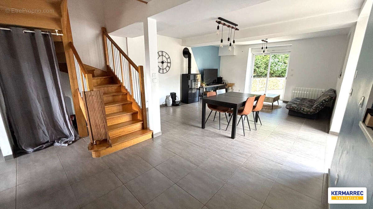 Maison à LE PERTRE