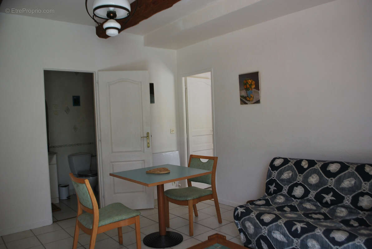 Maison à VILLECROZE