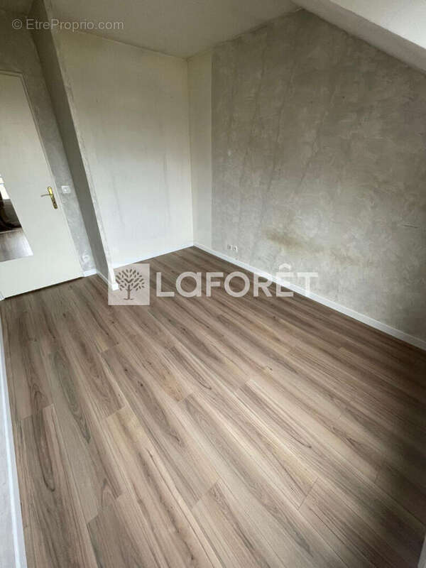 Appartement à LIMEIL-BREVANNES