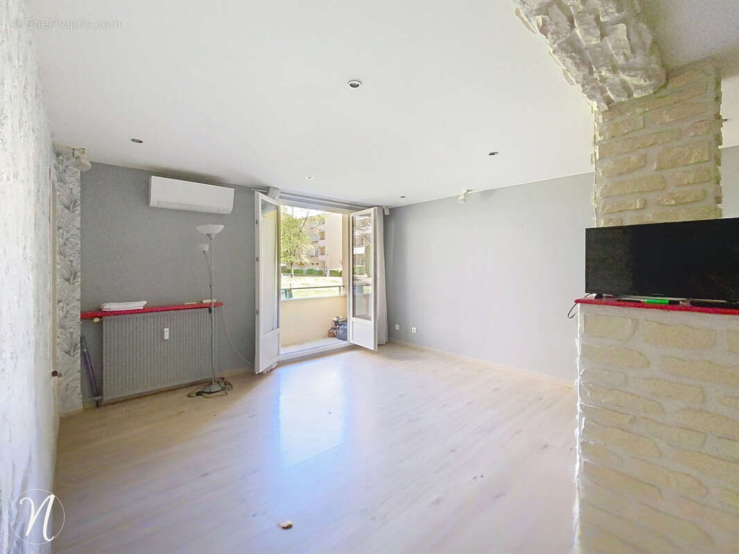 Appartement à FRANCHEVILLE