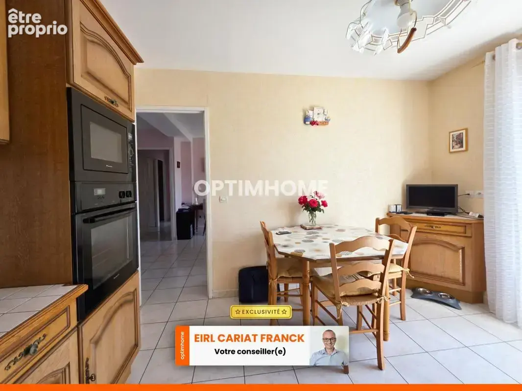 Maison de  127 m² avec dépendances, l’ensemble sur 2182 m² de terrain clos - photo 4