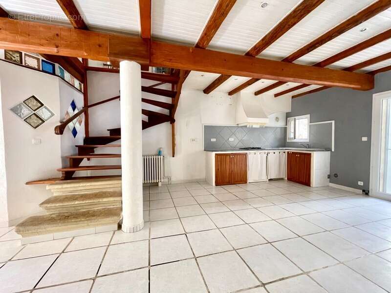 Maison à AIGUES-MORTES
