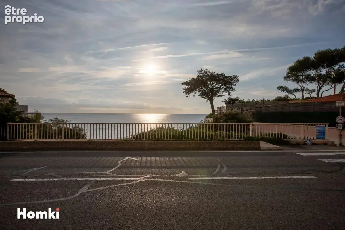 Appartement T5 de 151 m² à Fréjus 83370, Avenue de la Corniche d'Azur - photo 13