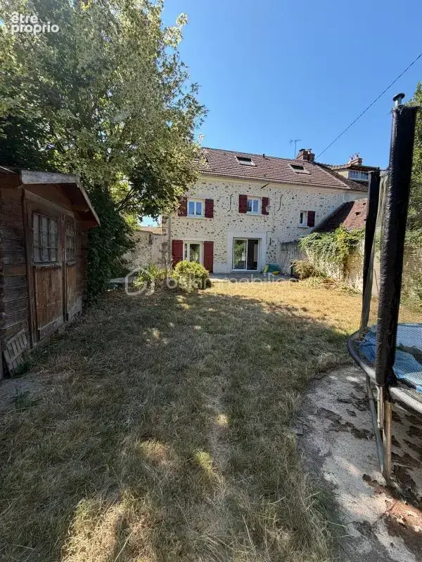 Maison à ORLY-SUR-MORIN