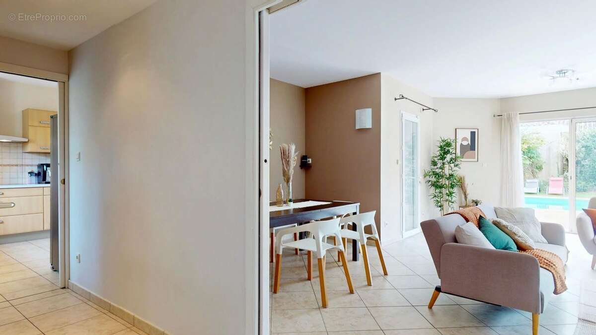 Maison à MARCY-L&#039;ETOILE