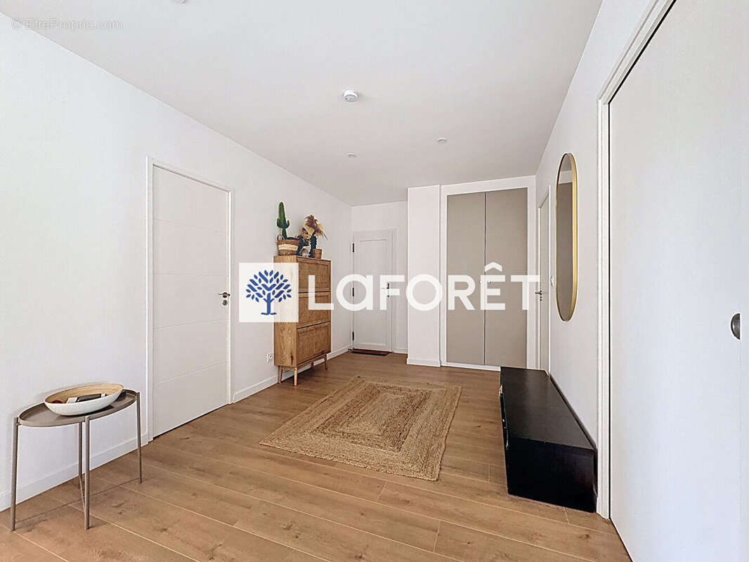 Appartement à BEYNOST