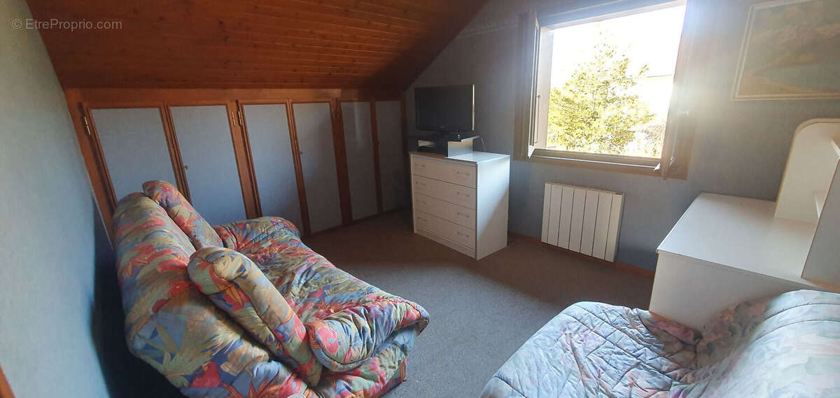 Maison à CRANVES-SALES