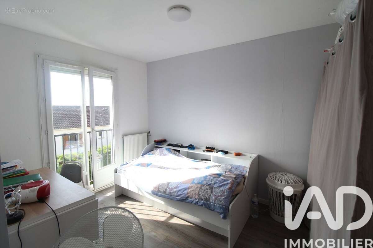 Photo 4 - Maison à CORMEILLES-EN-PARISIS