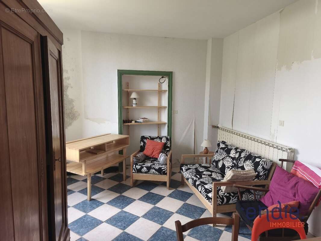 Maison de 3 pièces (80 m²) à vendre à COUTANSOUZE - photo 4
