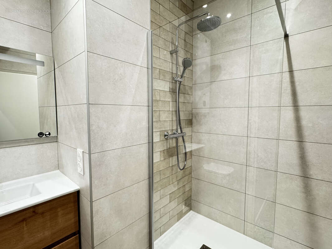 Appartement à AIX-LES-BAINS