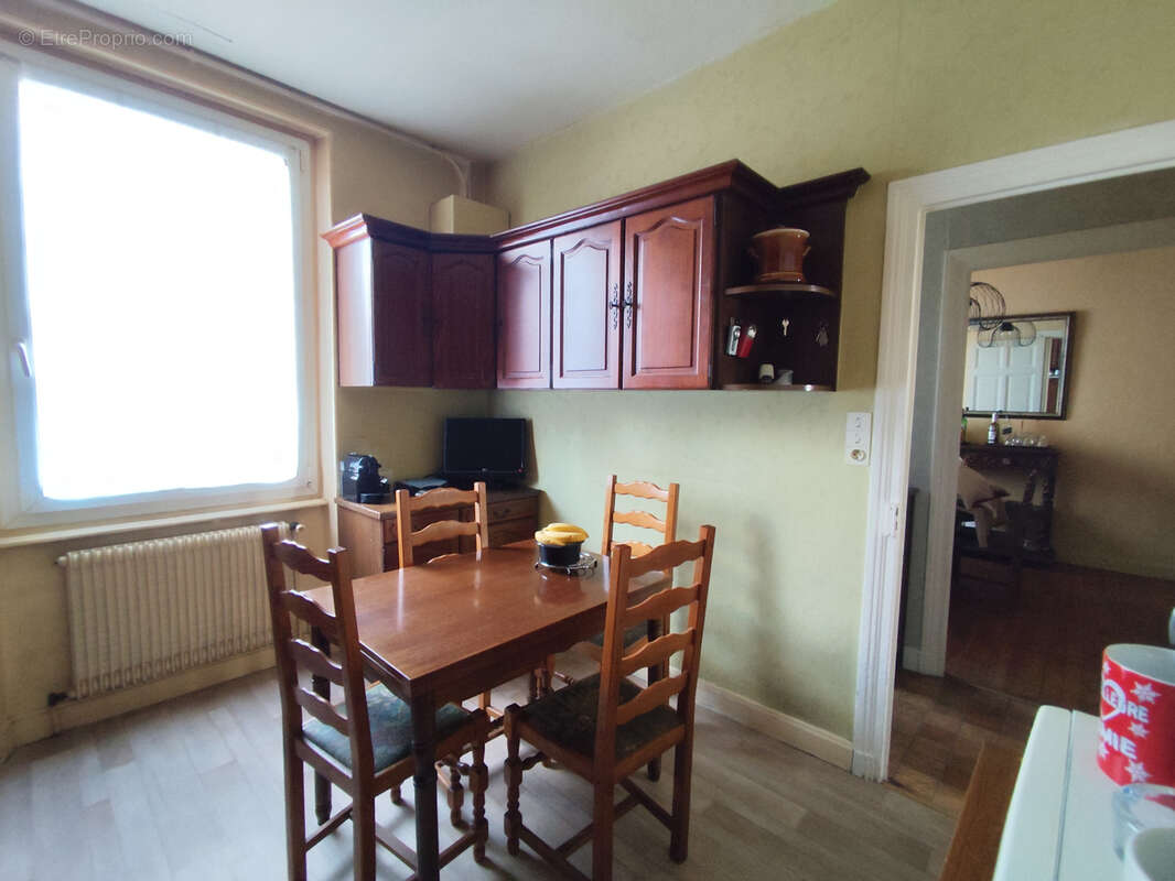 Maison à CLERMONT-FERRAND