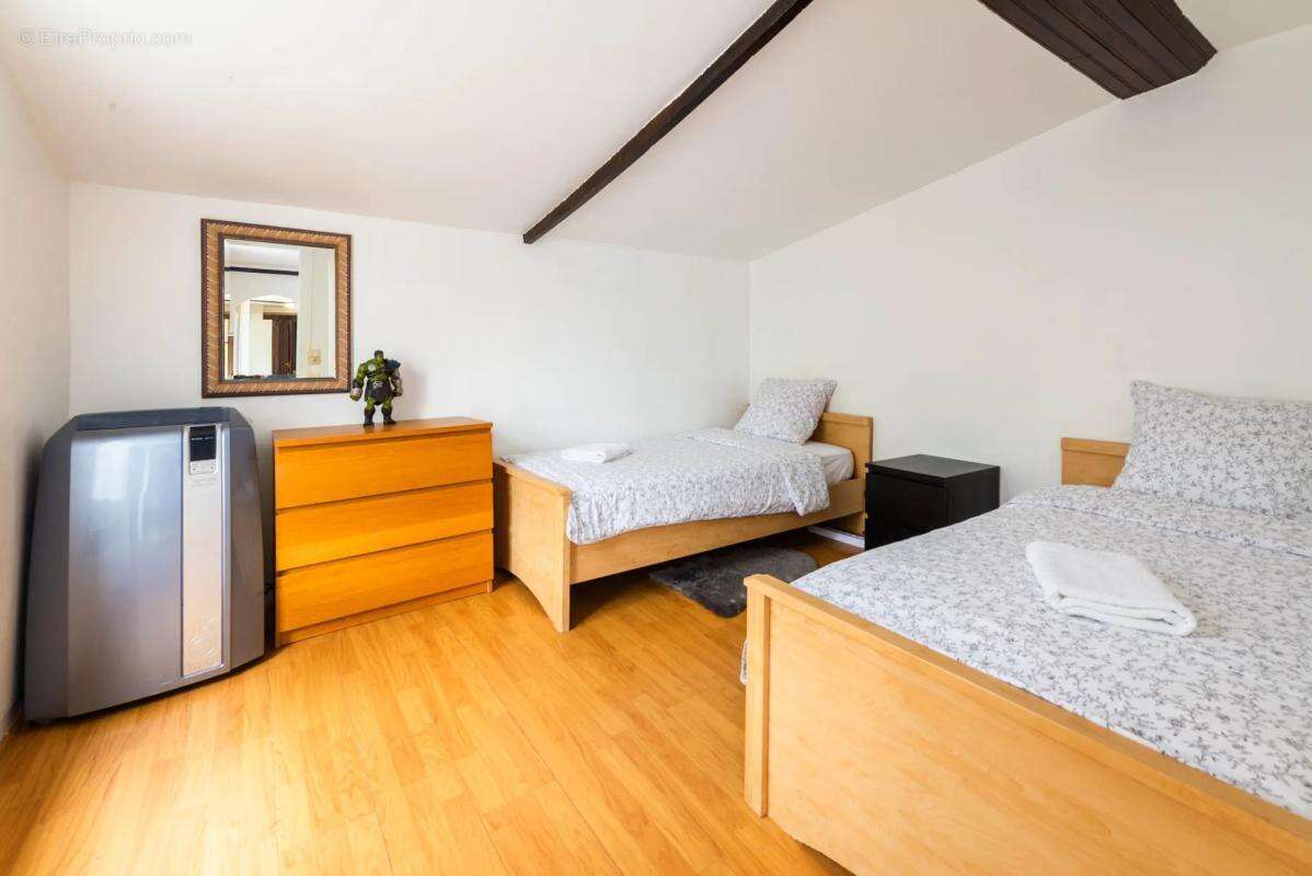 Maison à HOUILLES
