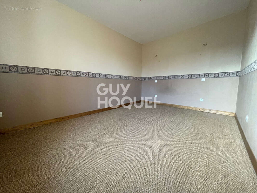 Maison à MILLY-LA-FORET