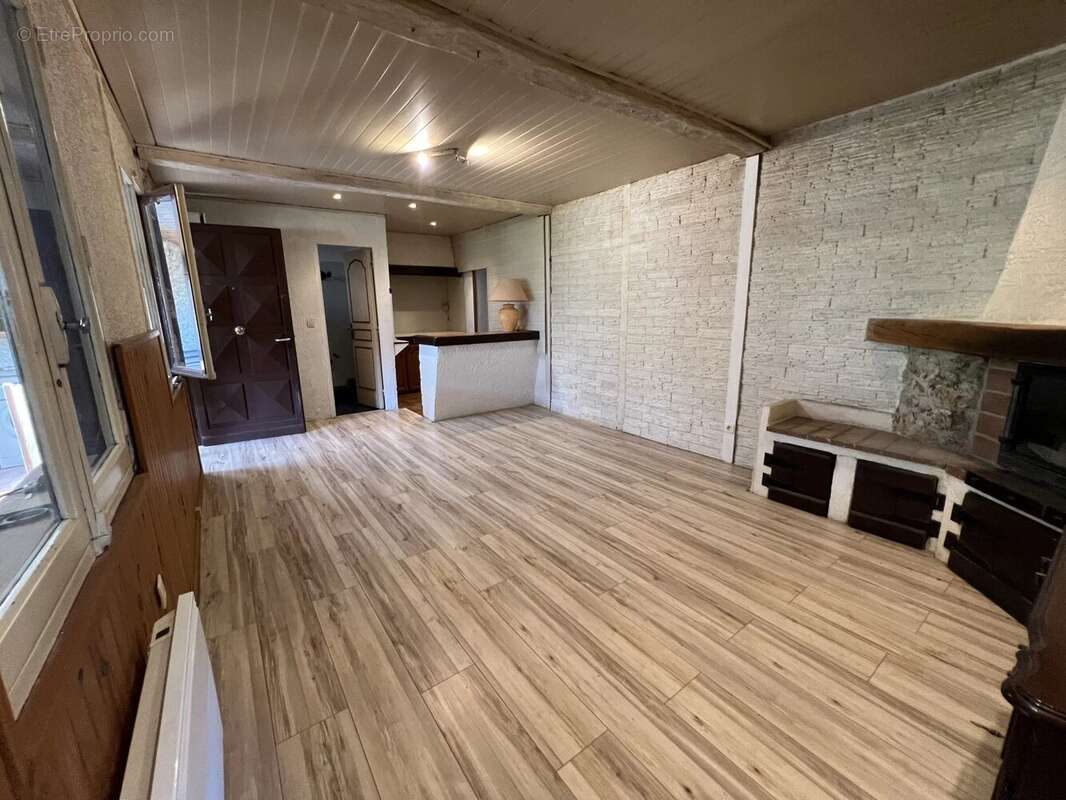 Maison à ROQUESTERON