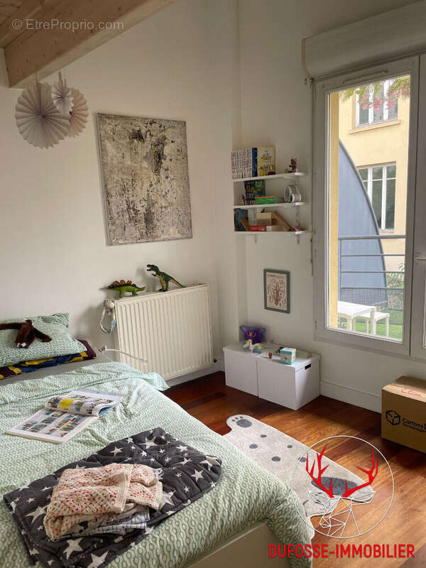 Appartement à LYON-8E