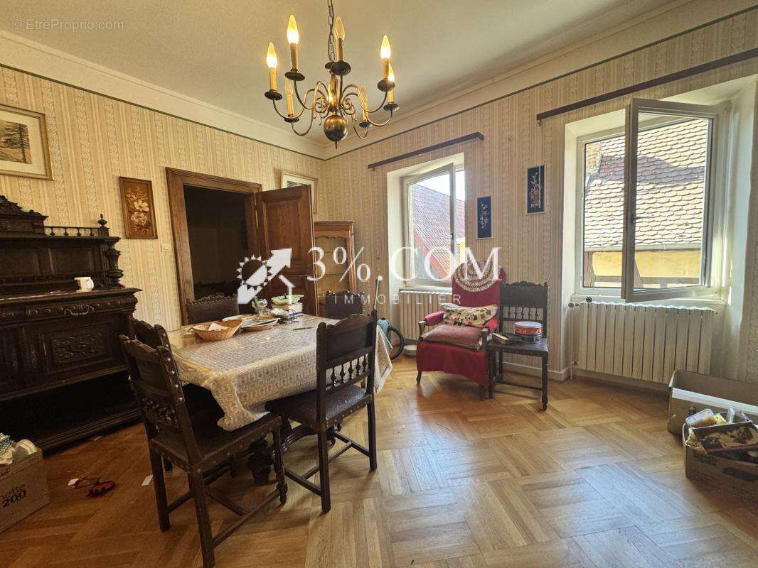3%COM Maison de ville à rénover avec garage indépendant - photo 3