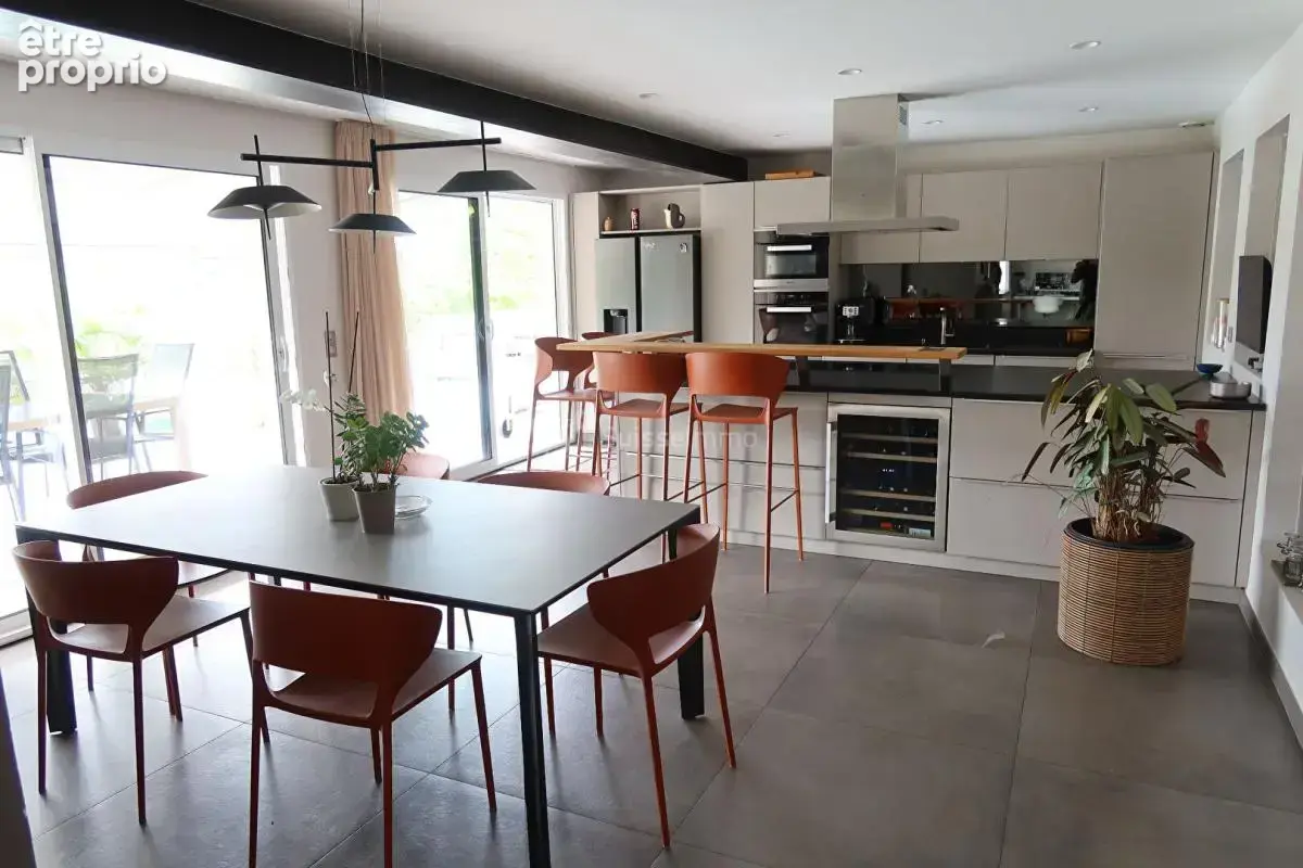 Maison d'architecte Moncey 7 pièce(s) 170 m2 - photo 5