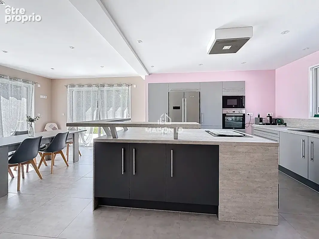 Maison contemporaine de 2019 - 4 chambres - Vie de plain-pied - photo 9