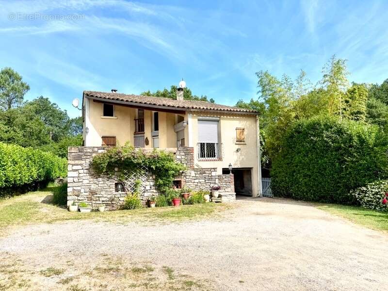 Maison à CENDRAS