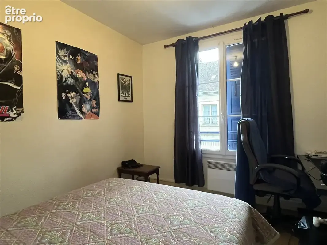 Située au coeur d'un petit village avec commodités et école. Cette maison totalement rénovée vous offre une en - photo 9