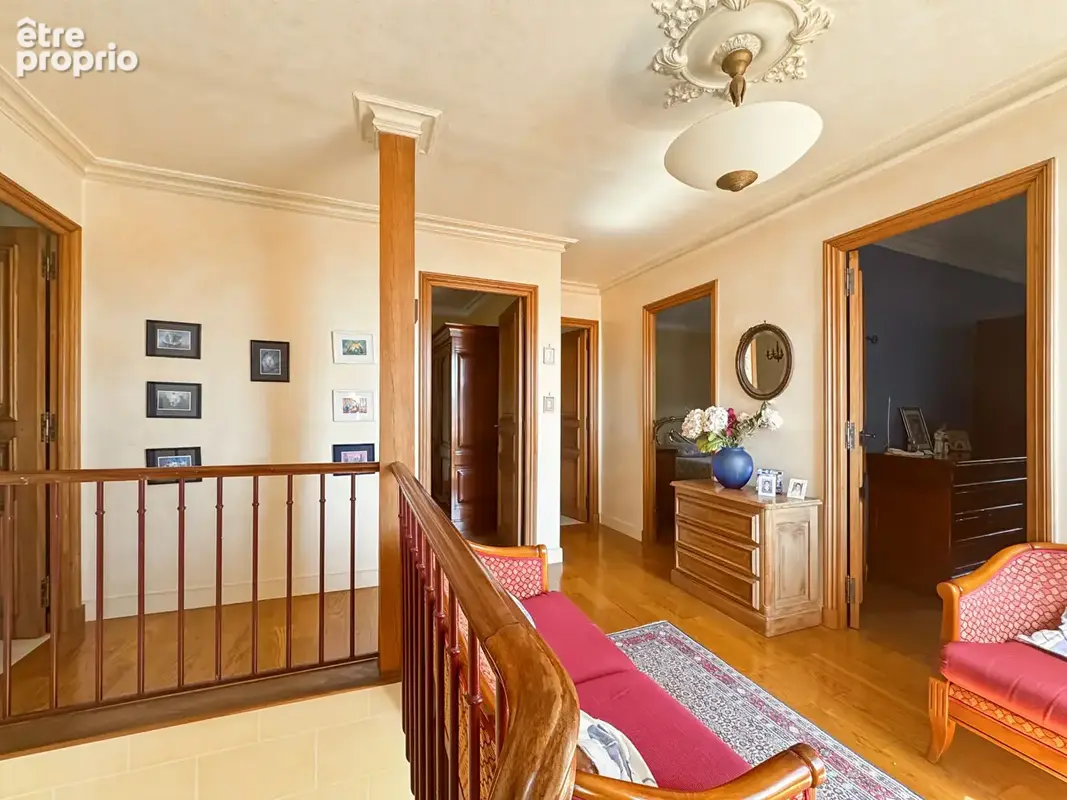 Maison de Caractère 153m² + dépendance 90m² - Mairie de Rosny - photo 8
