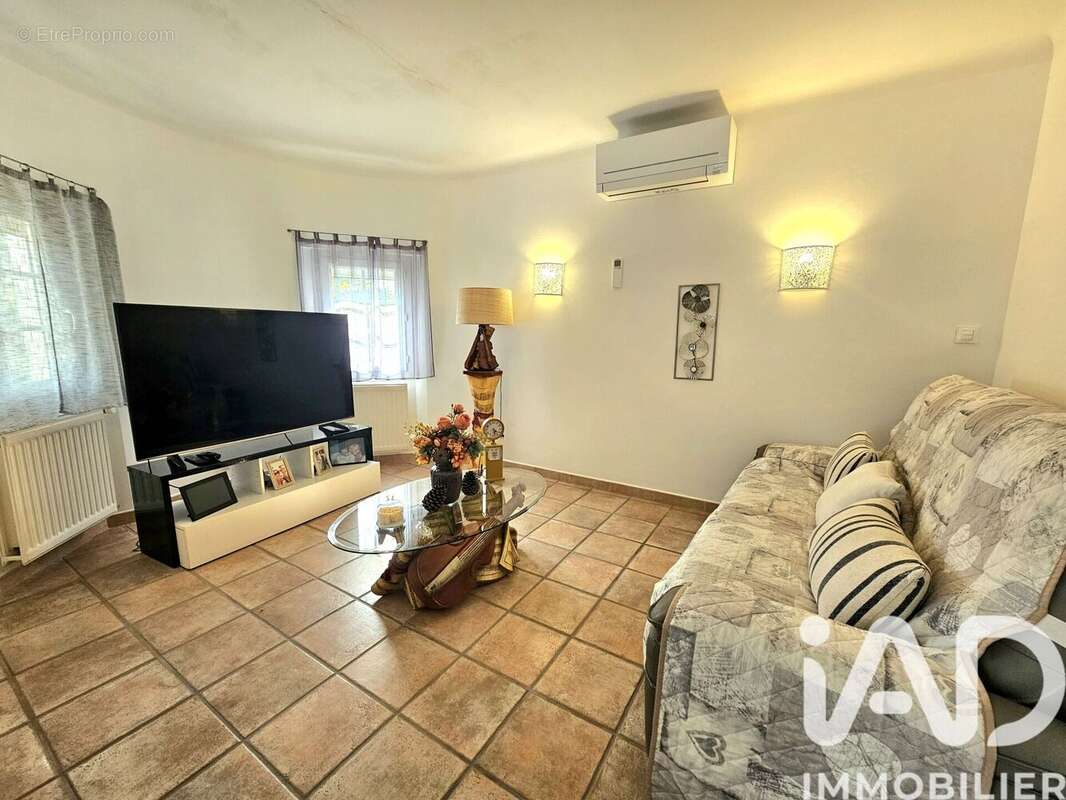 Photo 4 - Maison à LE LUC