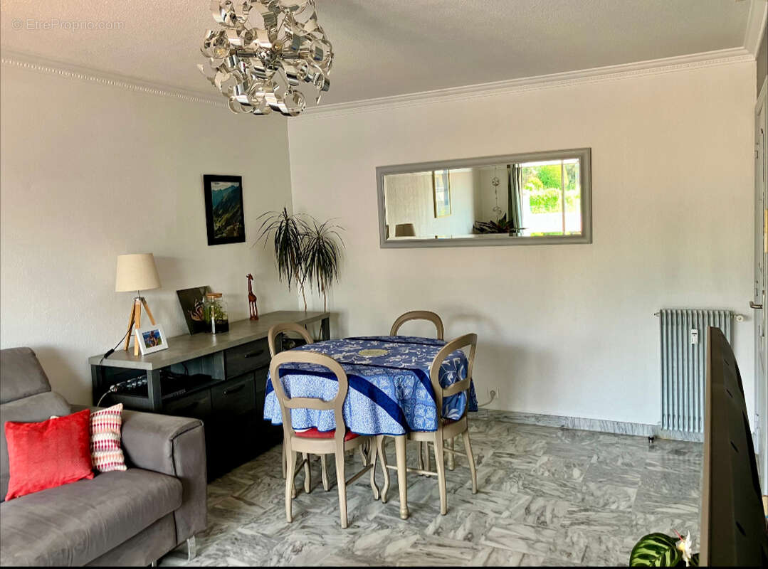 Appartement à CAGNES-SUR-MER