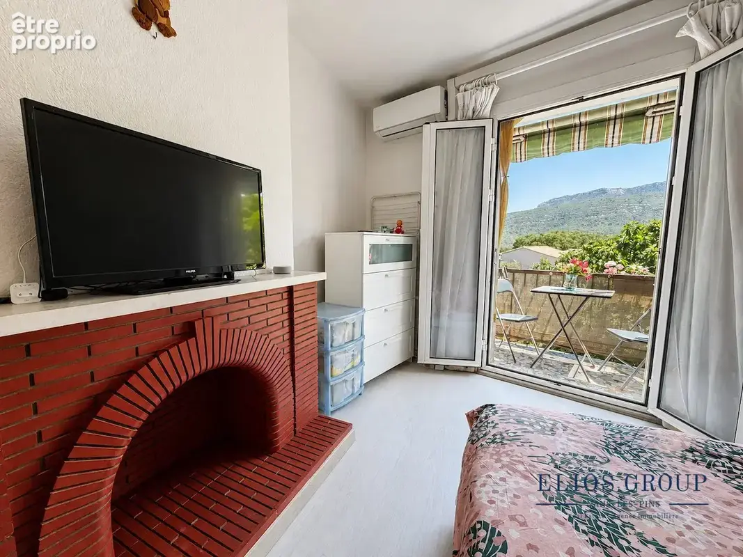 Maison 5 pièces 100 m² à vendre à Nans-Les-Pins (83860) - photo 5