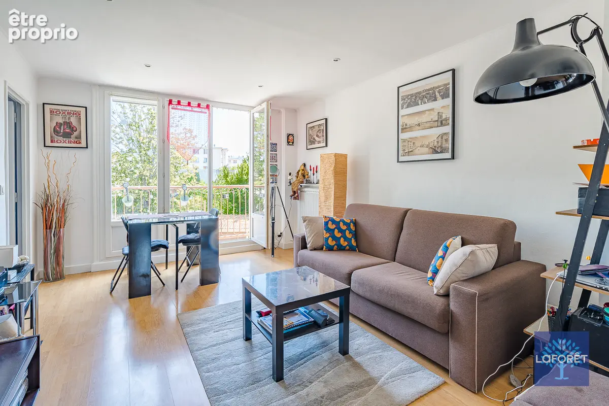 Appartement Les Pavillons Sous Bois 3 pièce(s) 53 m2 - photo 2