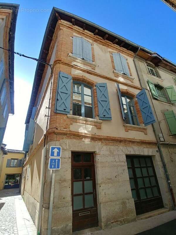 Appartement à CAUSSADE