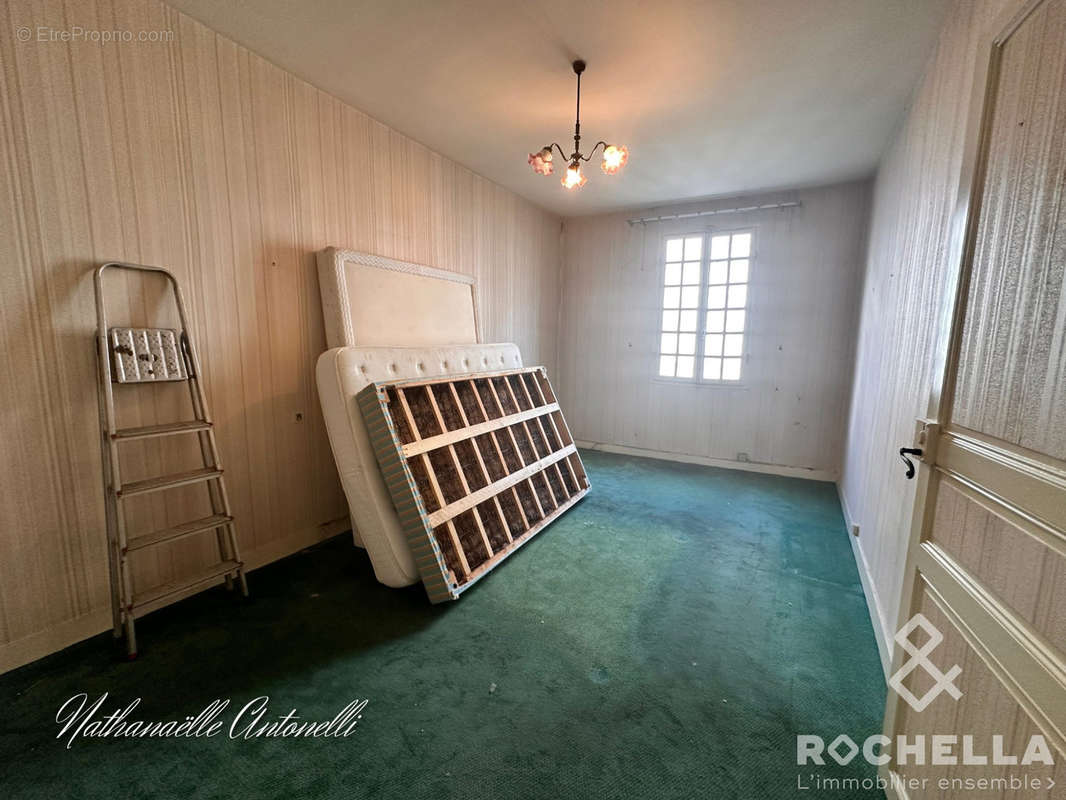 Maison à SAINT-JEAN-D&#039;ANGELY