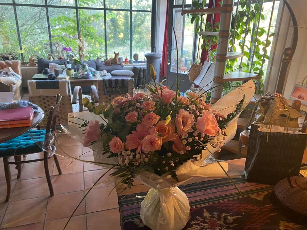 Maison à ENTRECASTEAUX