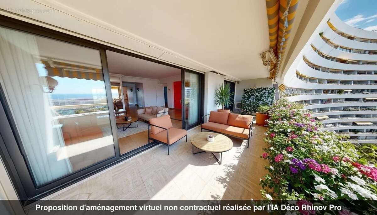 Appartement à VILLENEUVE-LOUBET