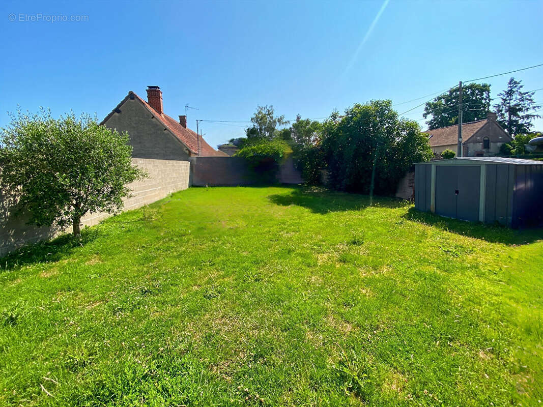 Maison à ILLIERS-L'EVEQUE