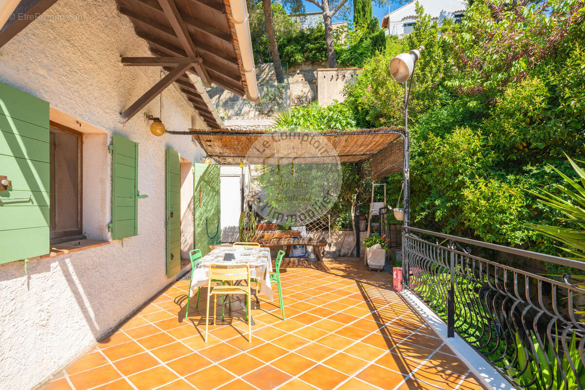 Maison à MARSEILLE-9E
