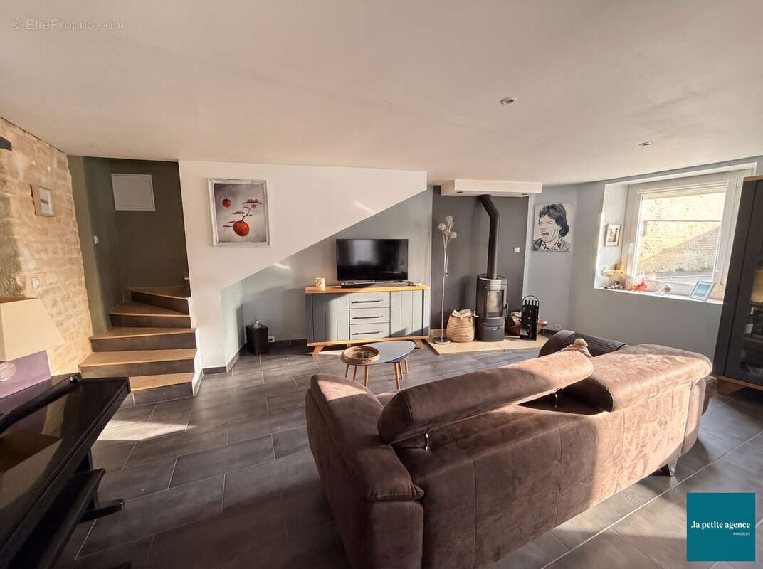 Maison 120 m² à Cresserons  - photo 8