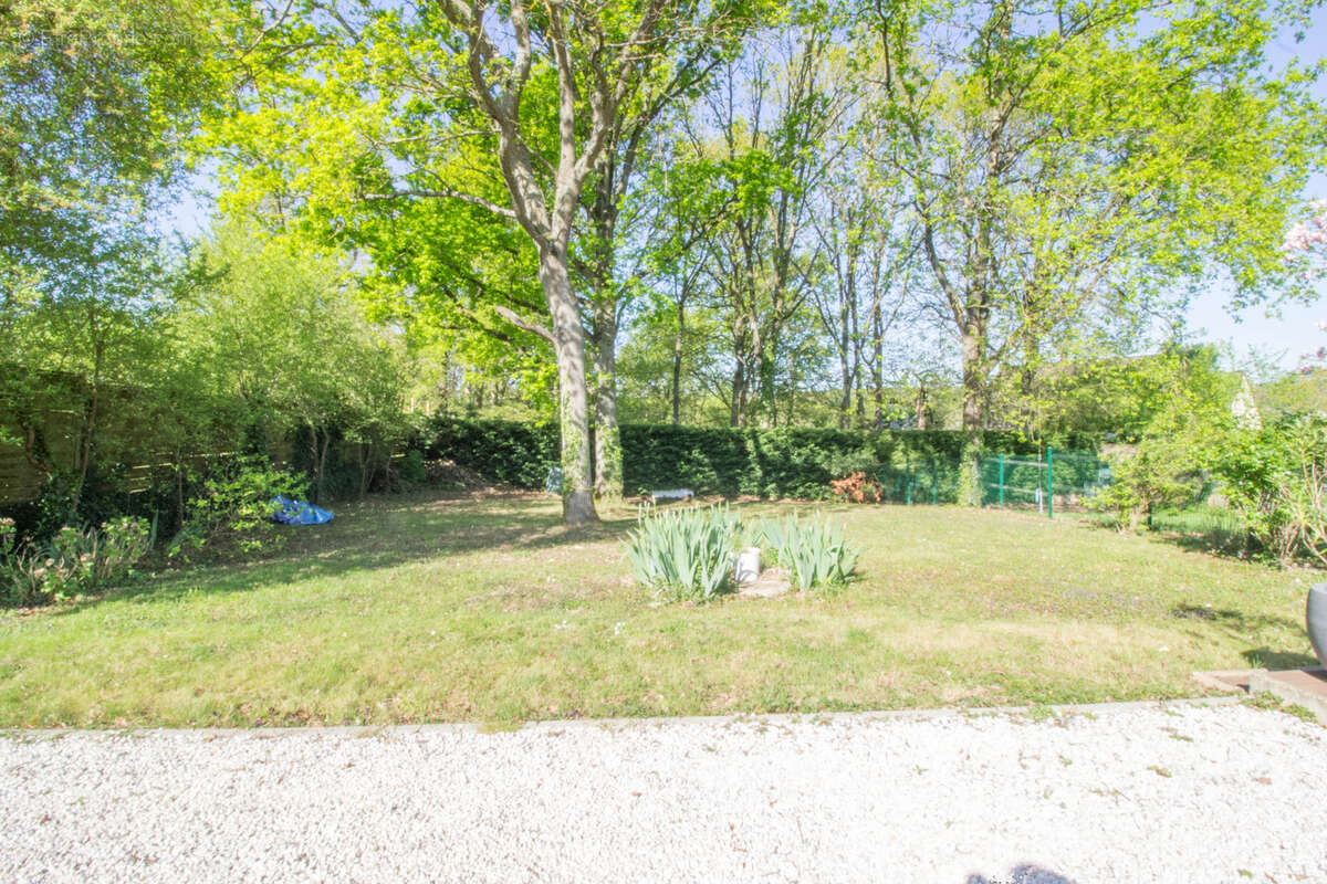 Maison à SAINT-GERMAIN-LES-ARPAJON