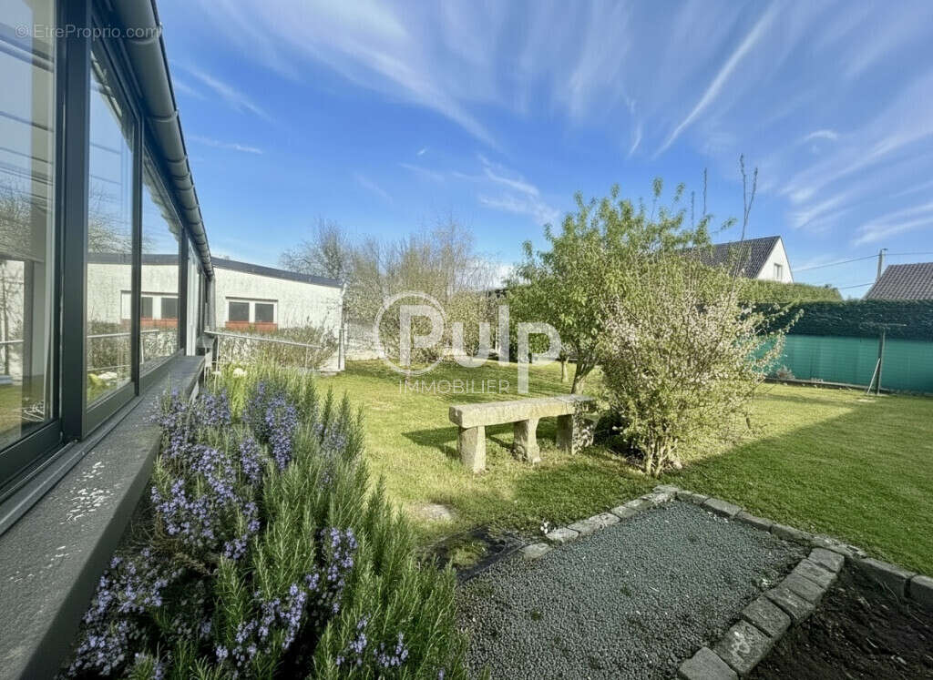 Maison à PELVES