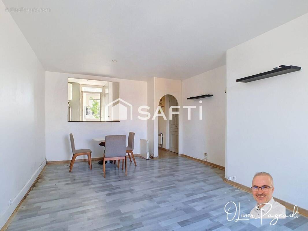 Photo 1 - Appartement à LYON-8E