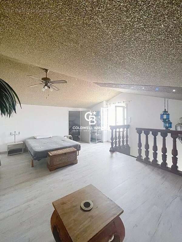 maison a vendre - photo 15