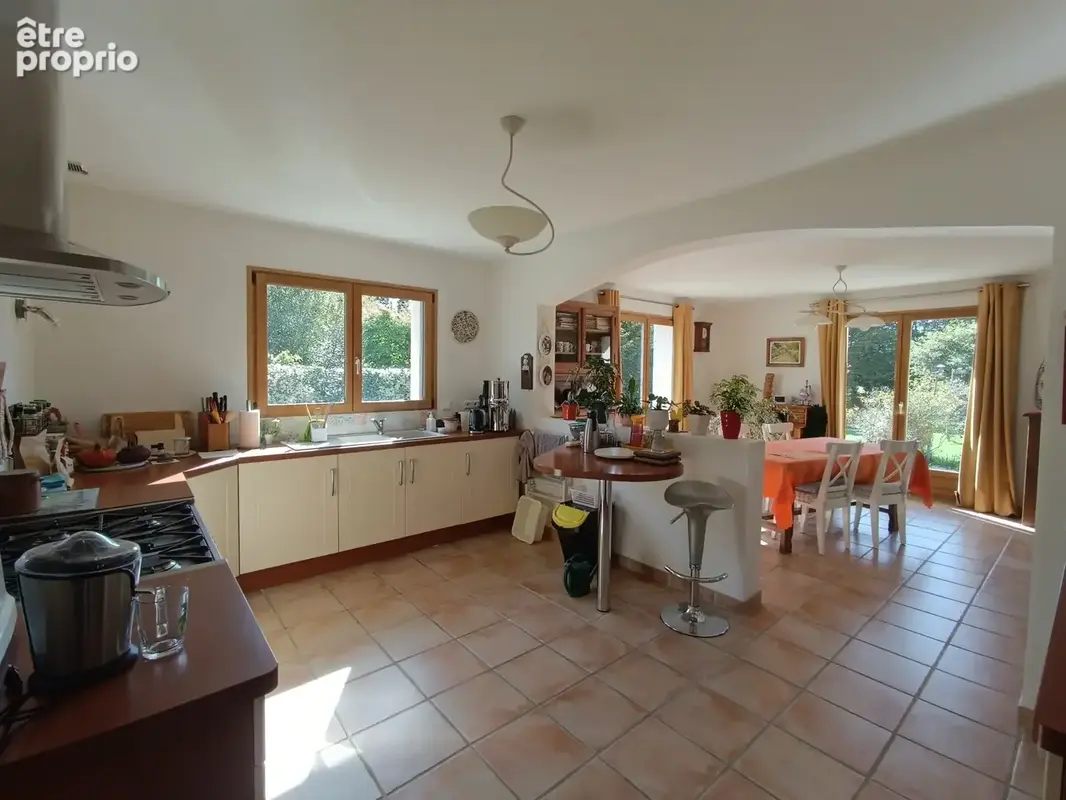 Grande maison à vendre 8 pièces (6 chambres) Berrien - photo 13
