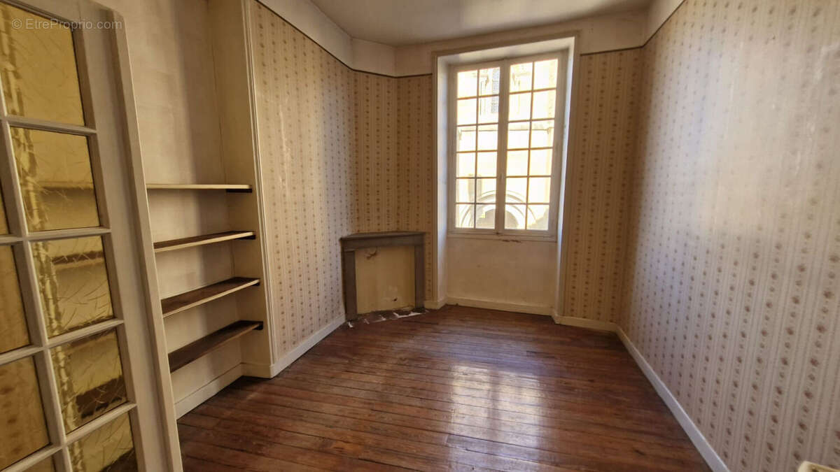 Appartement à CHARLIEU