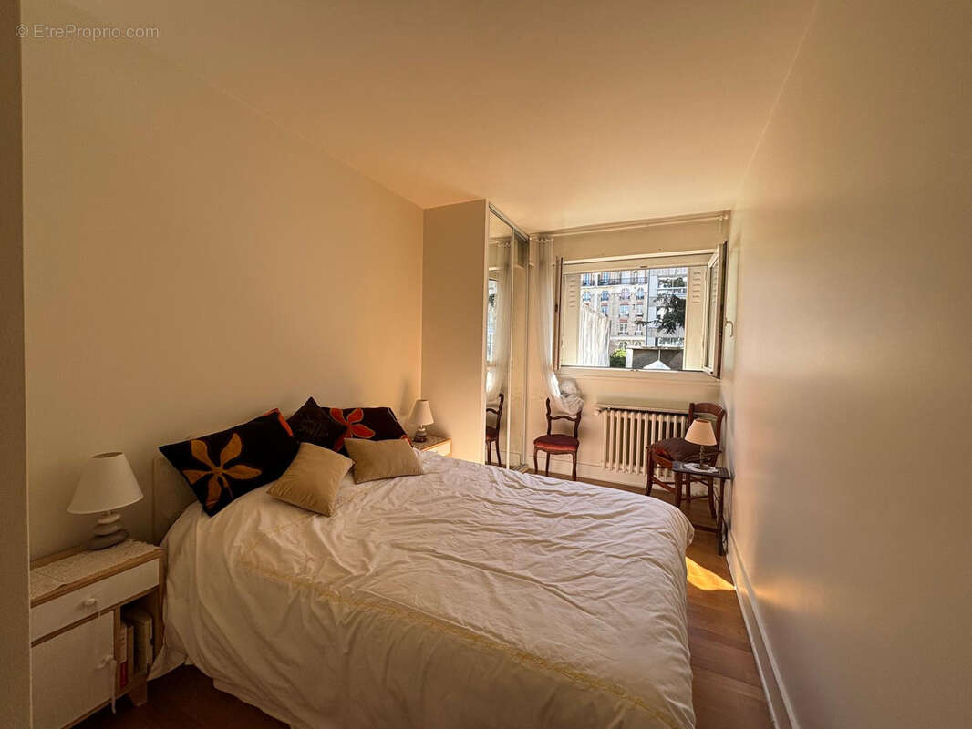 Appartement à MONTROUGE