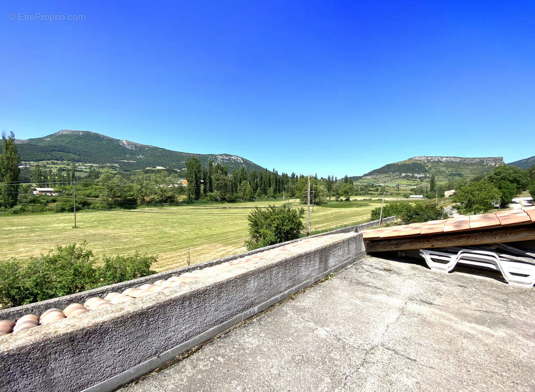 Region baronnies - ensemble immobilier avec commerce - photo 7