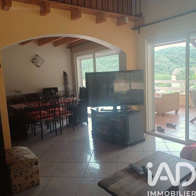 Photo 3 - Maison à REYNES